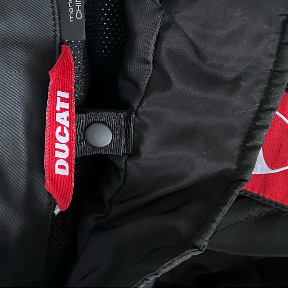 Jacket - Picture 5 of 13